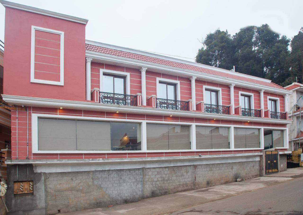 Oyo 16773 Hillcrest Metro Ooty Exterior foto